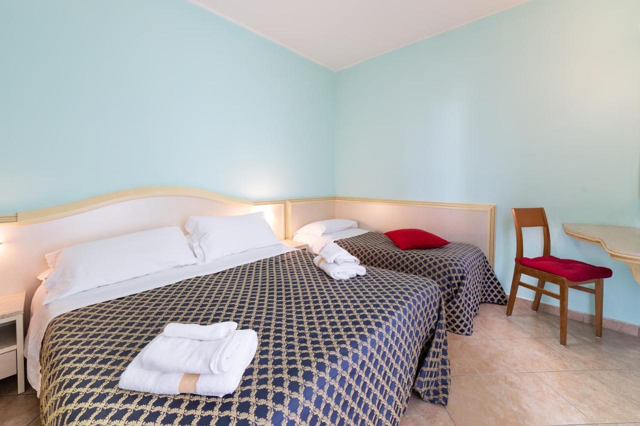Aparthotel Residenza Melucci à Rimini Extérieur photo