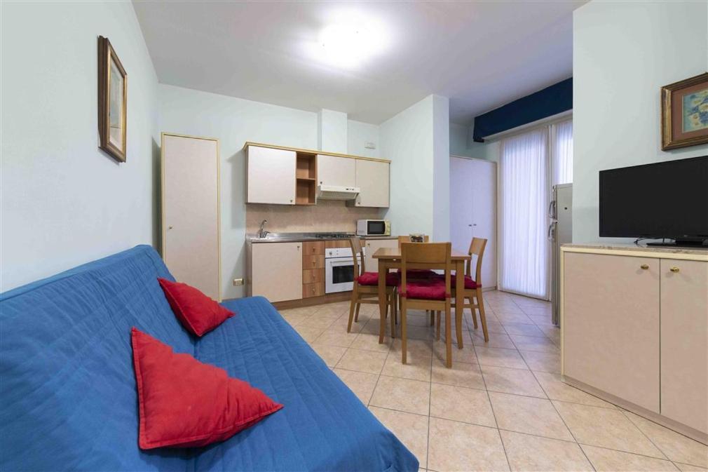 Aparthotel Residenza Melucci à Rimini Extérieur photo
