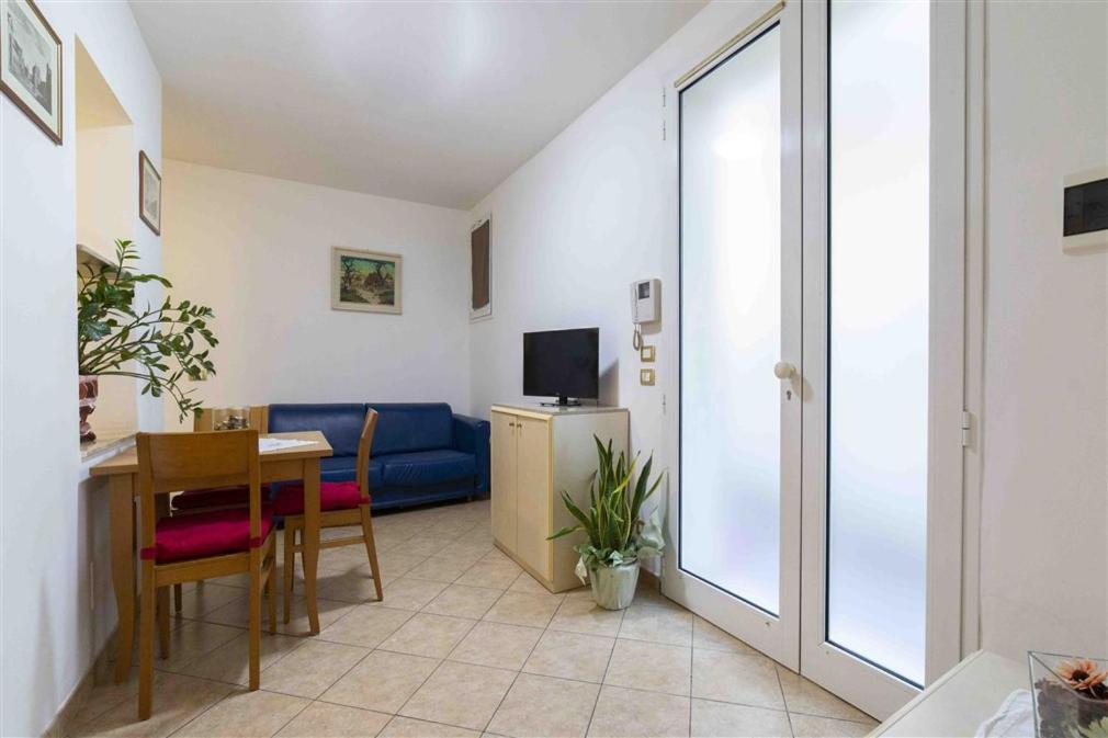 Aparthotel Residenza Melucci à Rimini Extérieur photo