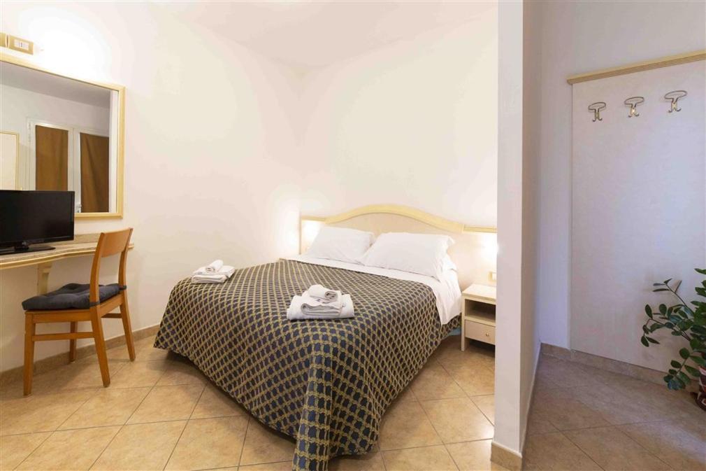 Aparthotel Residenza Melucci à Rimini Extérieur photo