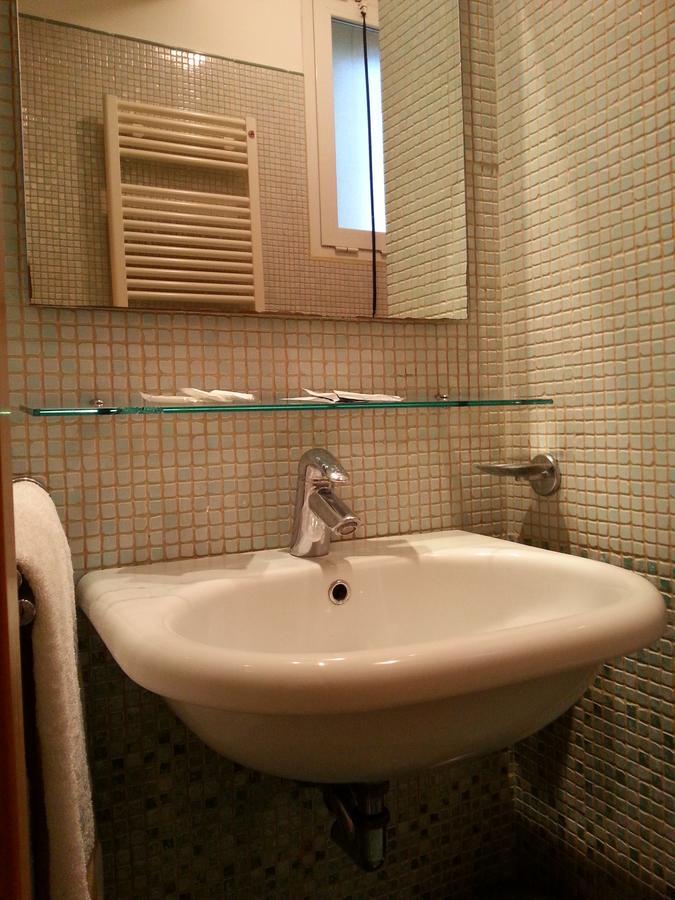 Aparthotel Residenza Melucci à Rimini Extérieur photo